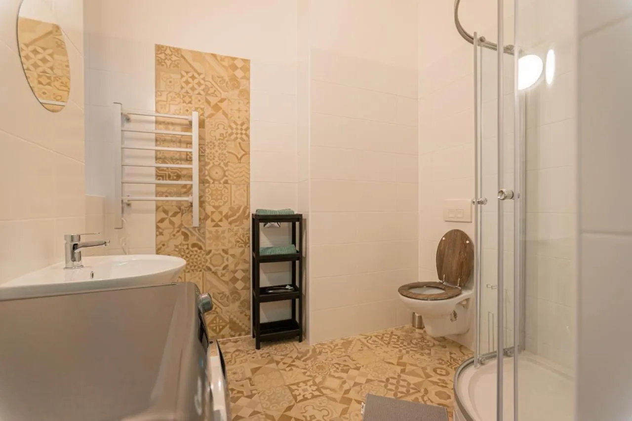 Downtown Studio Flat In Budapest, Mona 0*, Budapest