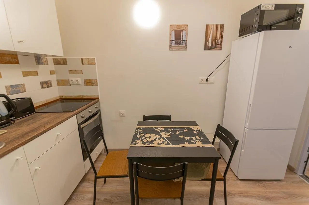 Apartment Downtown Studio Flat In Budapest, Mona Hungary